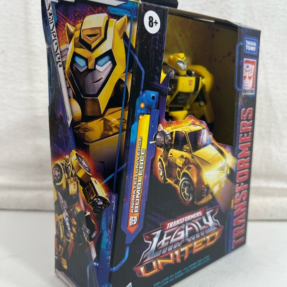 Transformers Hasbro Legacy United Animated Universe Deluxe Class Bumblebee! - Picture 5 of 5